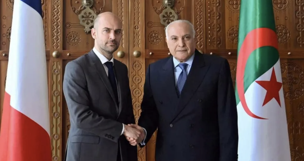 Tensions escalate as Algeria expels French officials