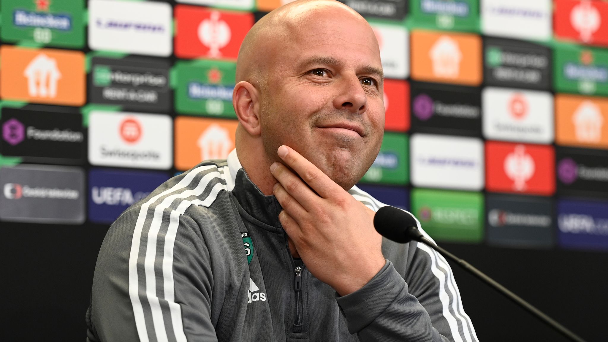 Arne Slot aelezea imani ya kushinda mechi zote zilizobaki za EPL