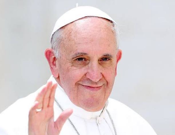 Ruto leads Kenyans in mourning Pope Francis