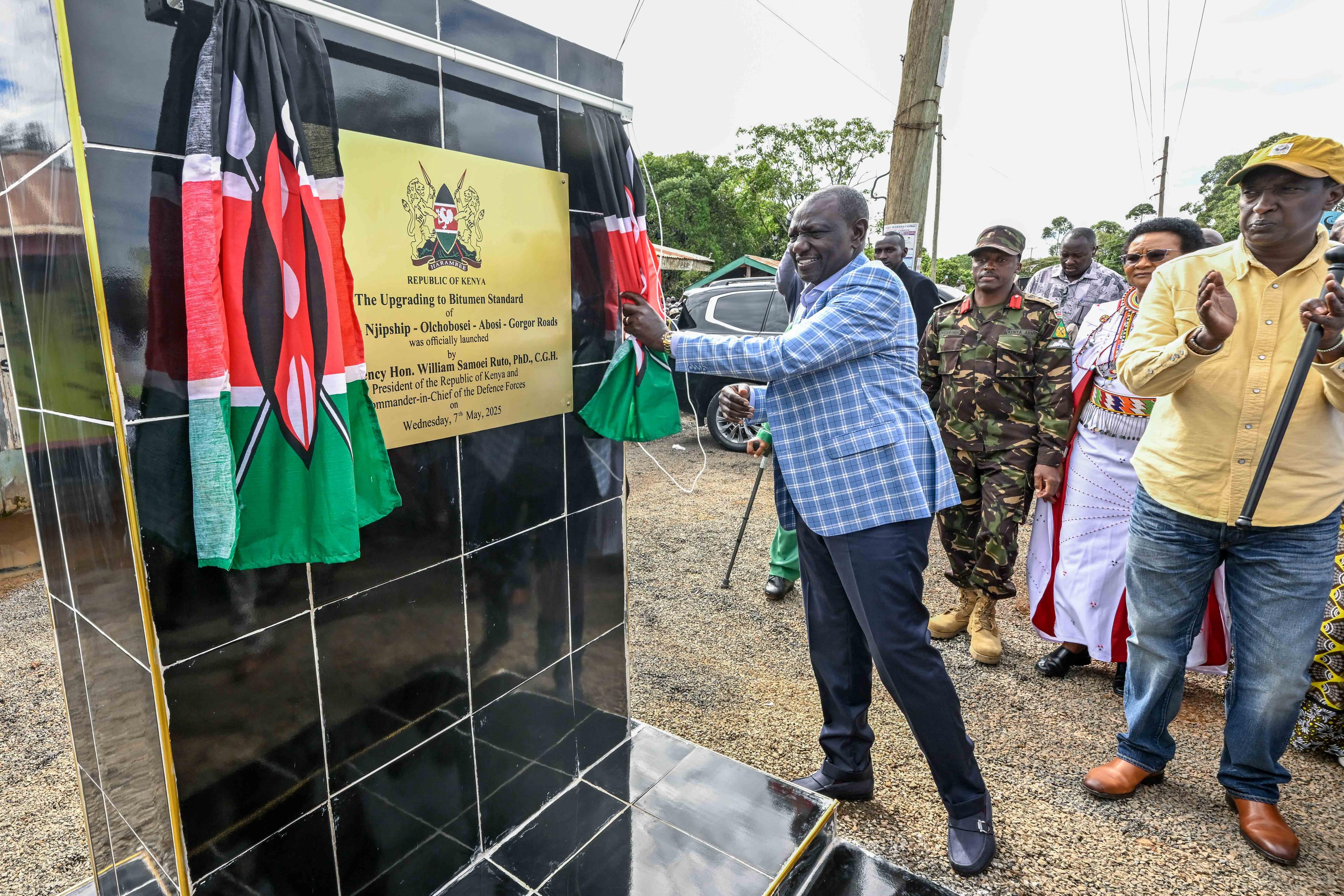 [PHOTOS] Ruto commissions upgrading of roads in Transmara