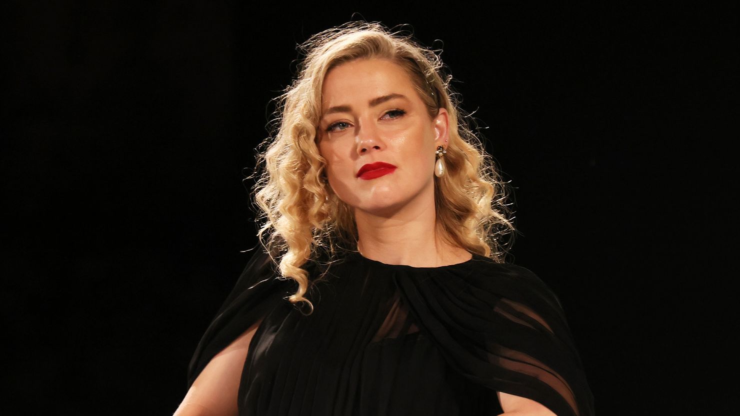 Actress Amber Heard announces birth of twins in Mother's Day post