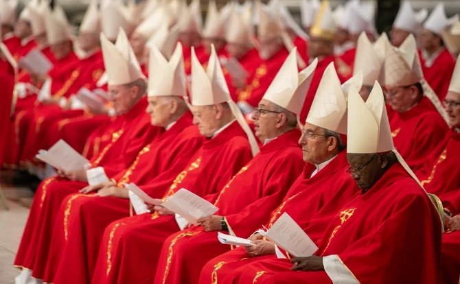 Vatican Deactivating Phone Signals Ahead of Election