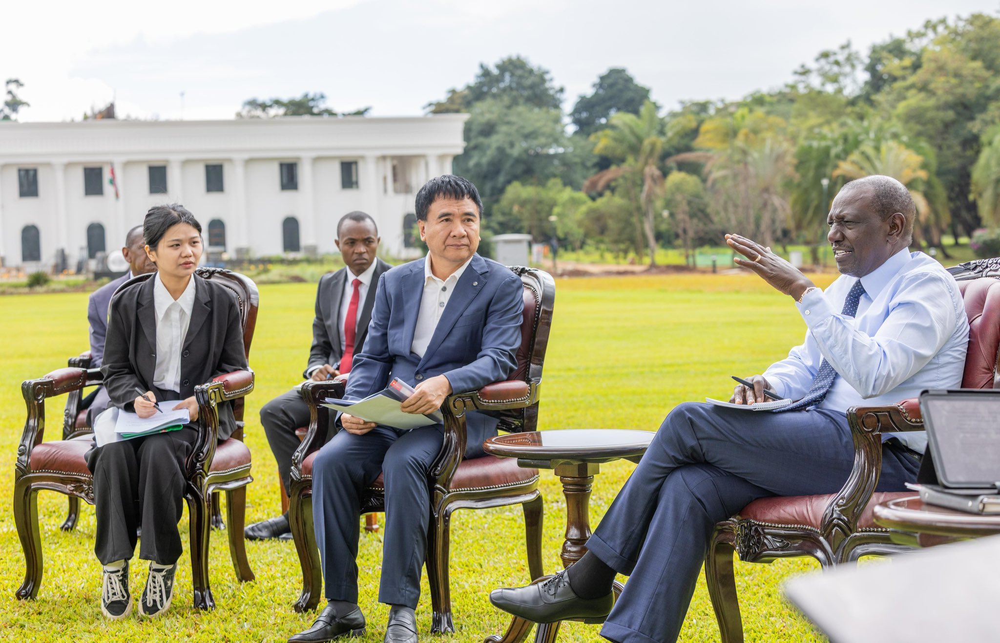 Ruto steps up efforts to secure new export markets for tea