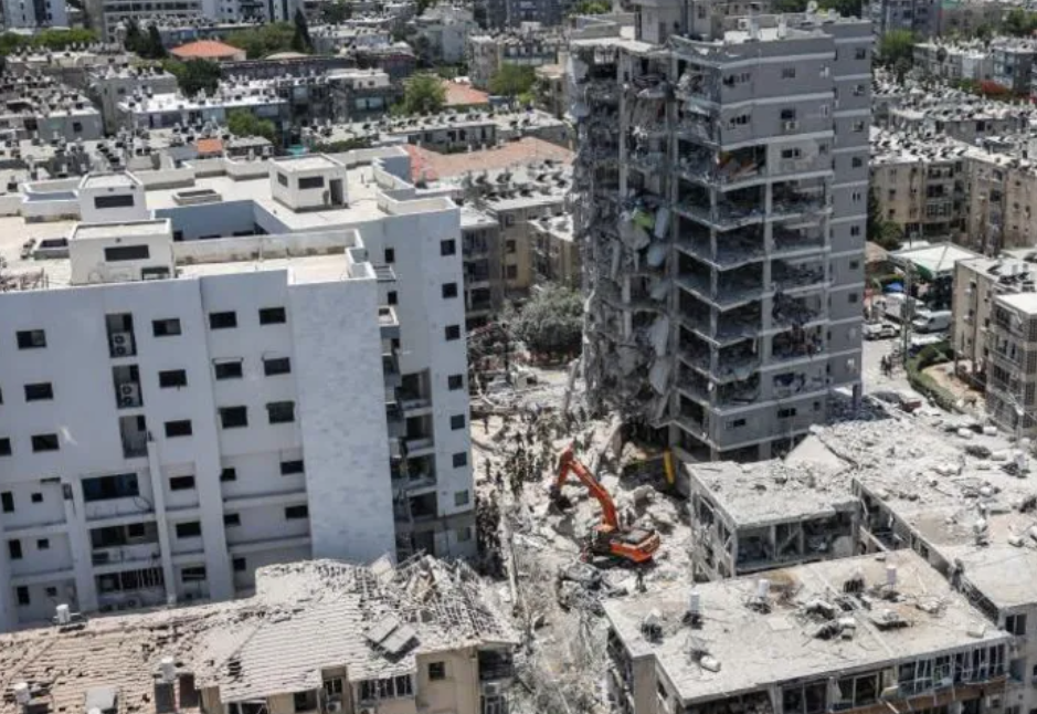 UK advises against all travel to Israel as airstrikes continue