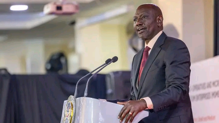 Ruto Ataka Wakenya Wamweleze Wanapotaka Aende