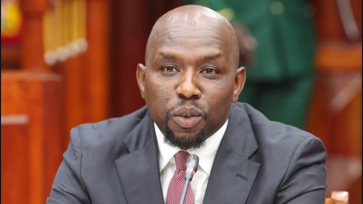 Murkomen Atetea Kauli Yake ya Kuwapiga Risasi Wanaokaribia Vituo vya Polisi