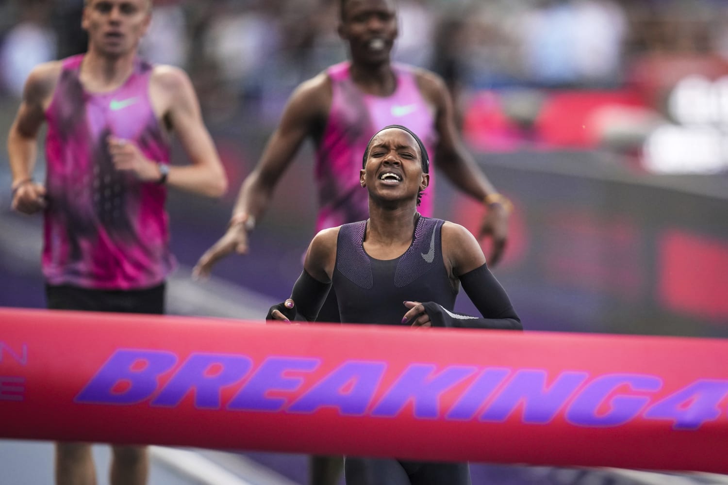 Faith Kipyegon Makes History Despite Failing to Break 4-minute barrier in mile race