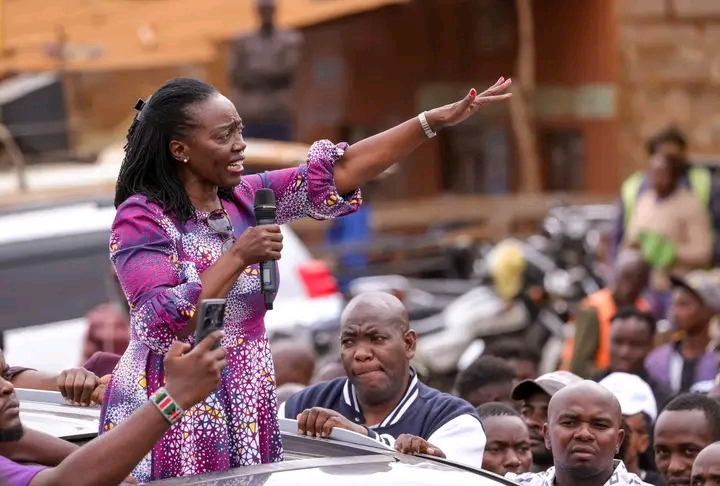 Martha Karua Amshutumu Ruto kwa Kuchochea Machafuko ili Kutangaza Hali ya Hatari