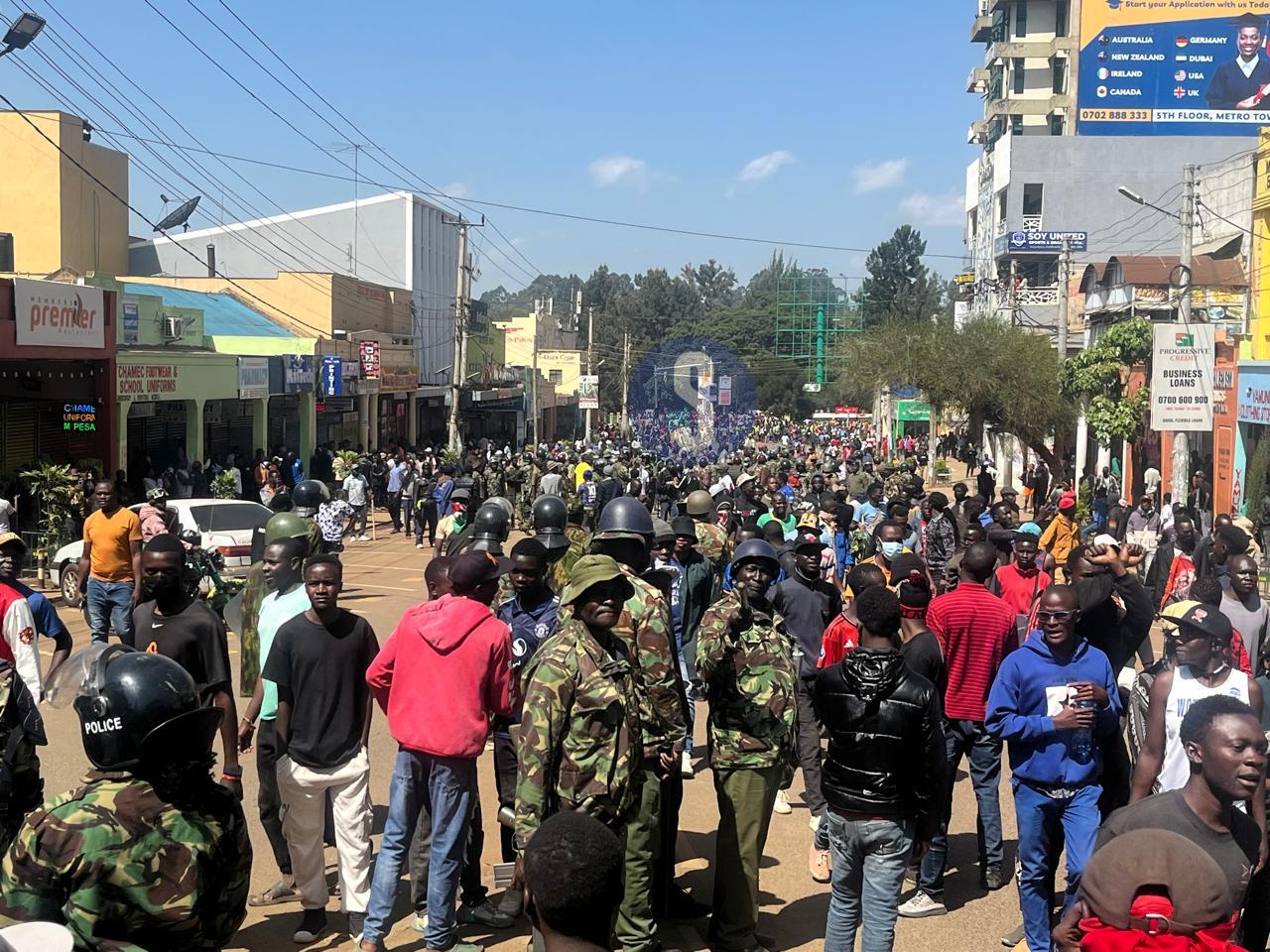 Business paralyzed in Eldoret as protesters, 'goons' clash