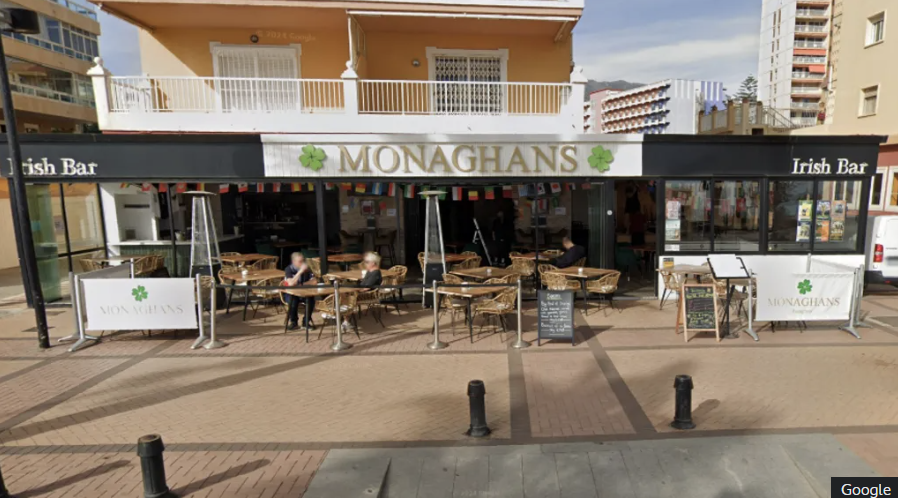Two Scottish men shot dead at bar in Spain
