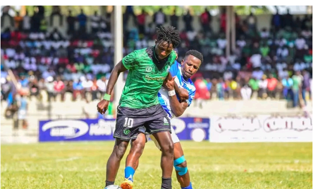Gor Mahia's Austin Odhiambo in a tussle with Brian Wanyama of AFC Leopards in a past match/HANDOUT