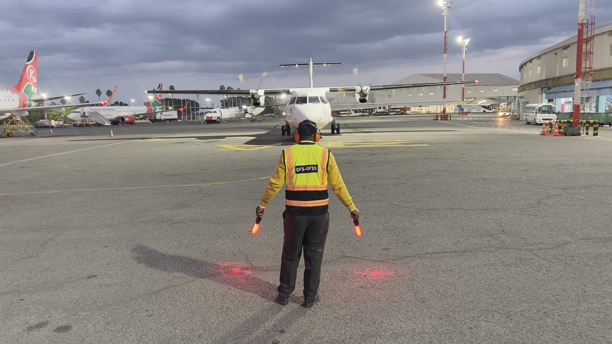 JKIA receives first Flightlink Zanzibar flight with water salute