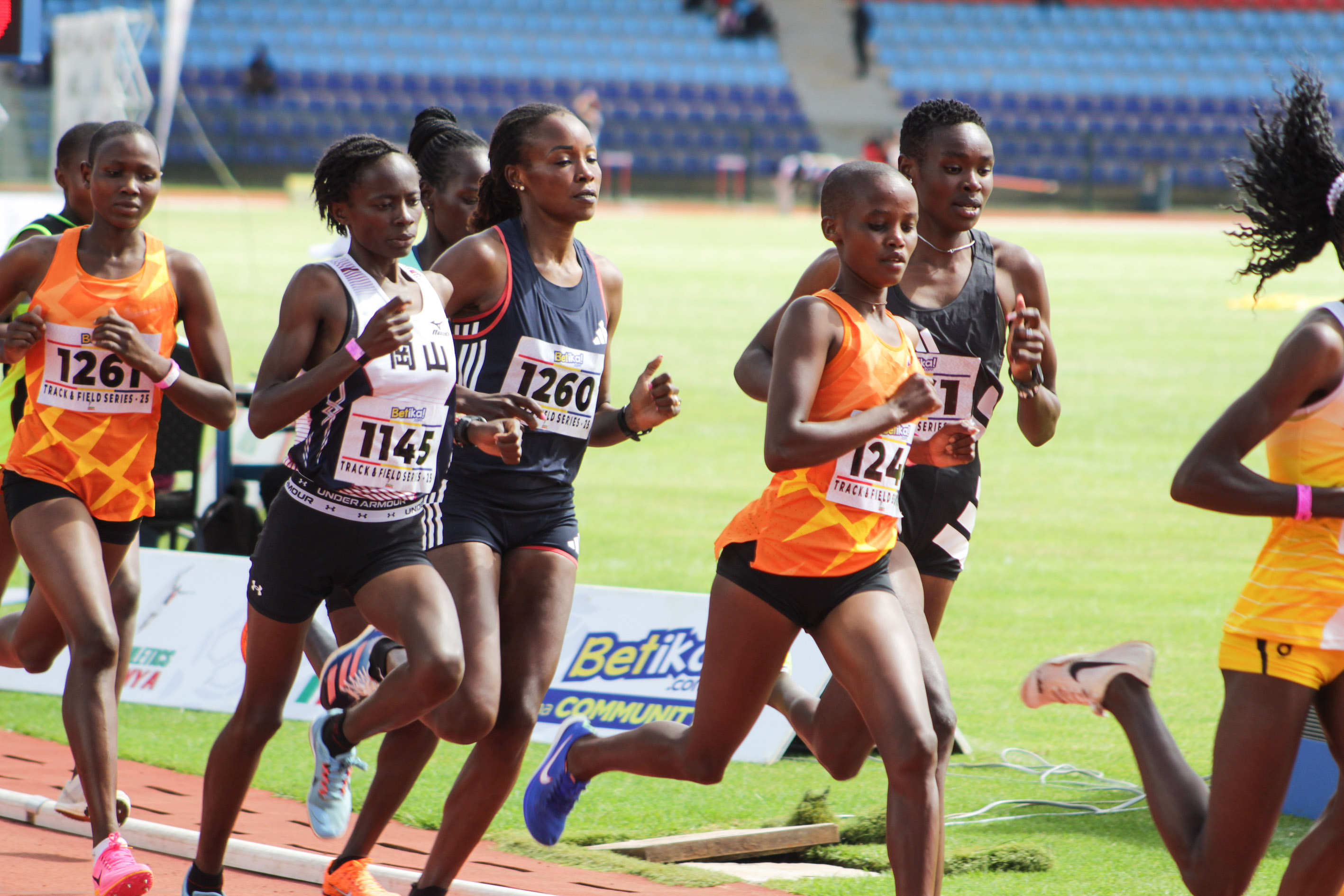 Athletes compete in the 5,000m during the national championships