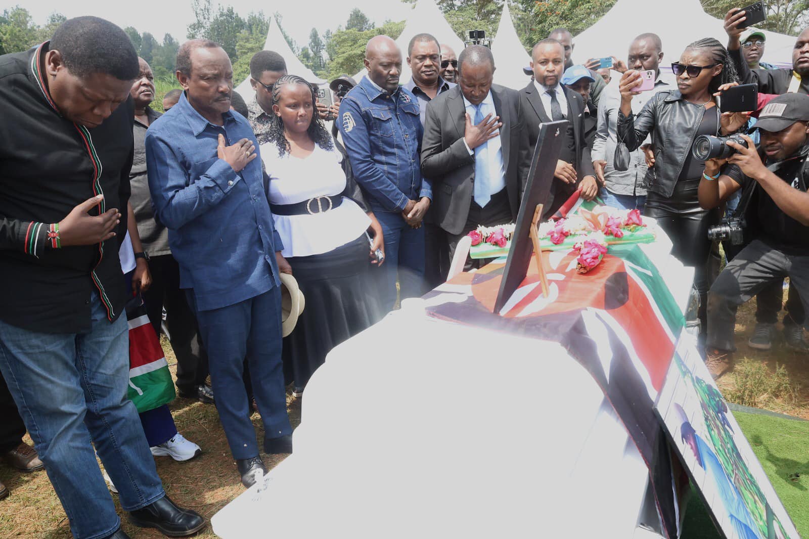 Opposition chiefs slam Ruto's shoot the leg order at Boniface Kariuki's burial