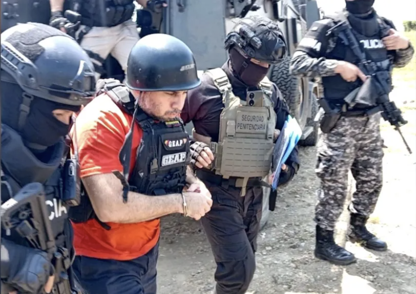 Powerful Ecuador drug lord 'Fito' extradited to US