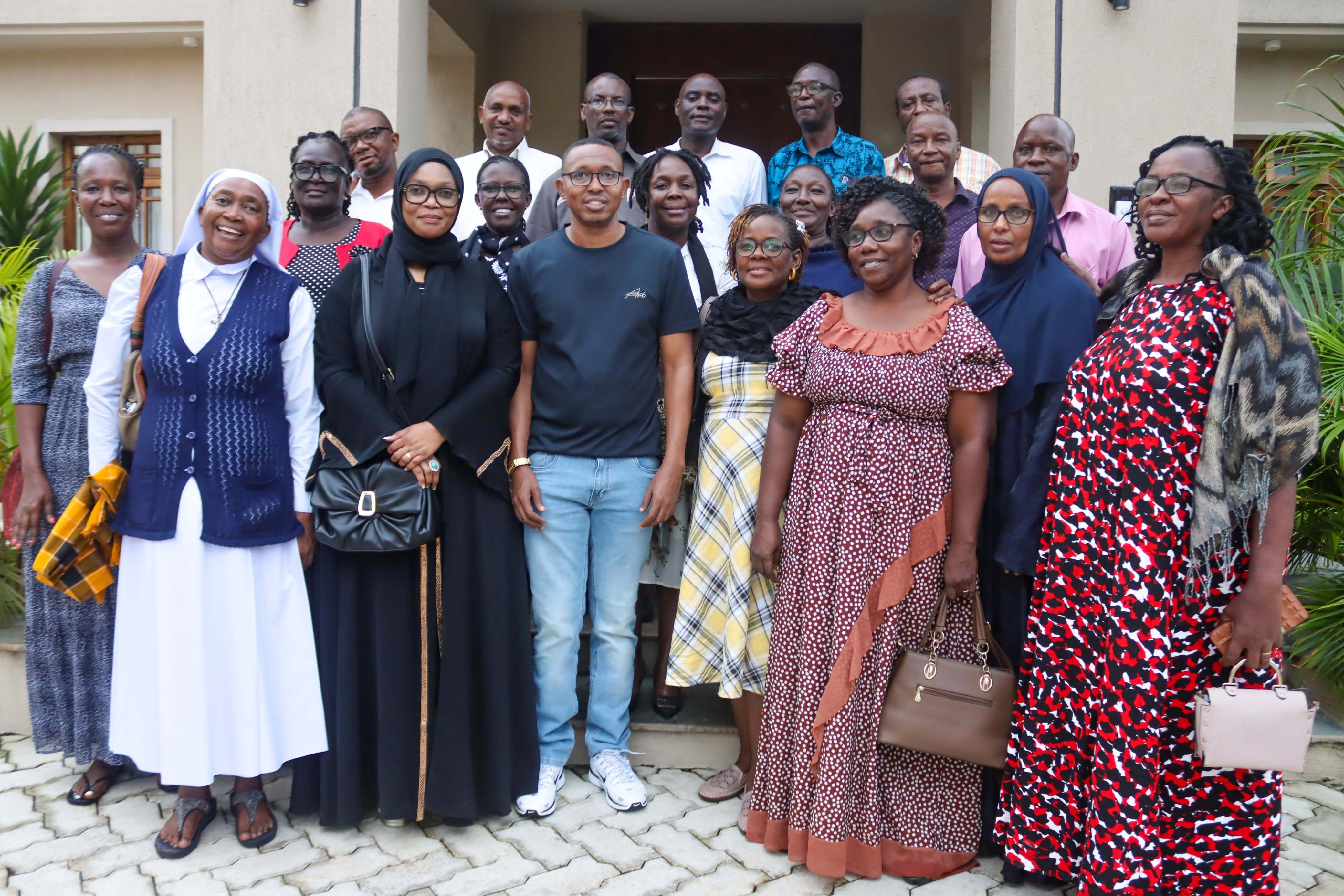 Nyali sub-county public primary and secondary school heads with MP Mohammed Ali at his Nyali residence on Thursday.