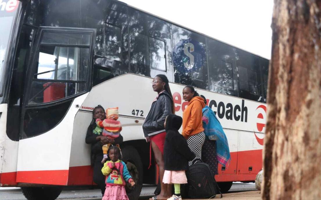 [PHOTOS] Roadblocks leave dozens stranded on Nairobi roads