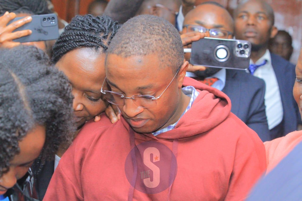 Court orders DCI not to arrest blogger Ndiangui