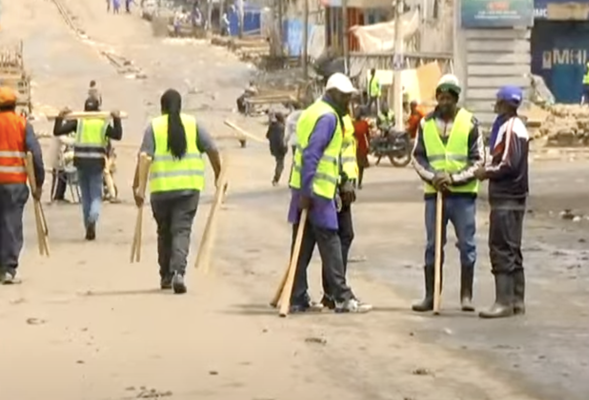 Kamkunji traders protect businesses ahead of Saba Saba
