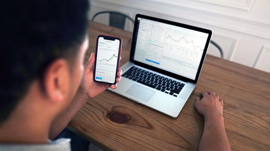 Regulatory checkpoints every smart trader should review before signing up with a broker