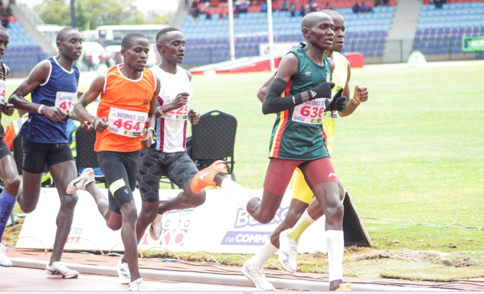 Alex Matata (in green) at the AK national championships/ TEDDY MULEI