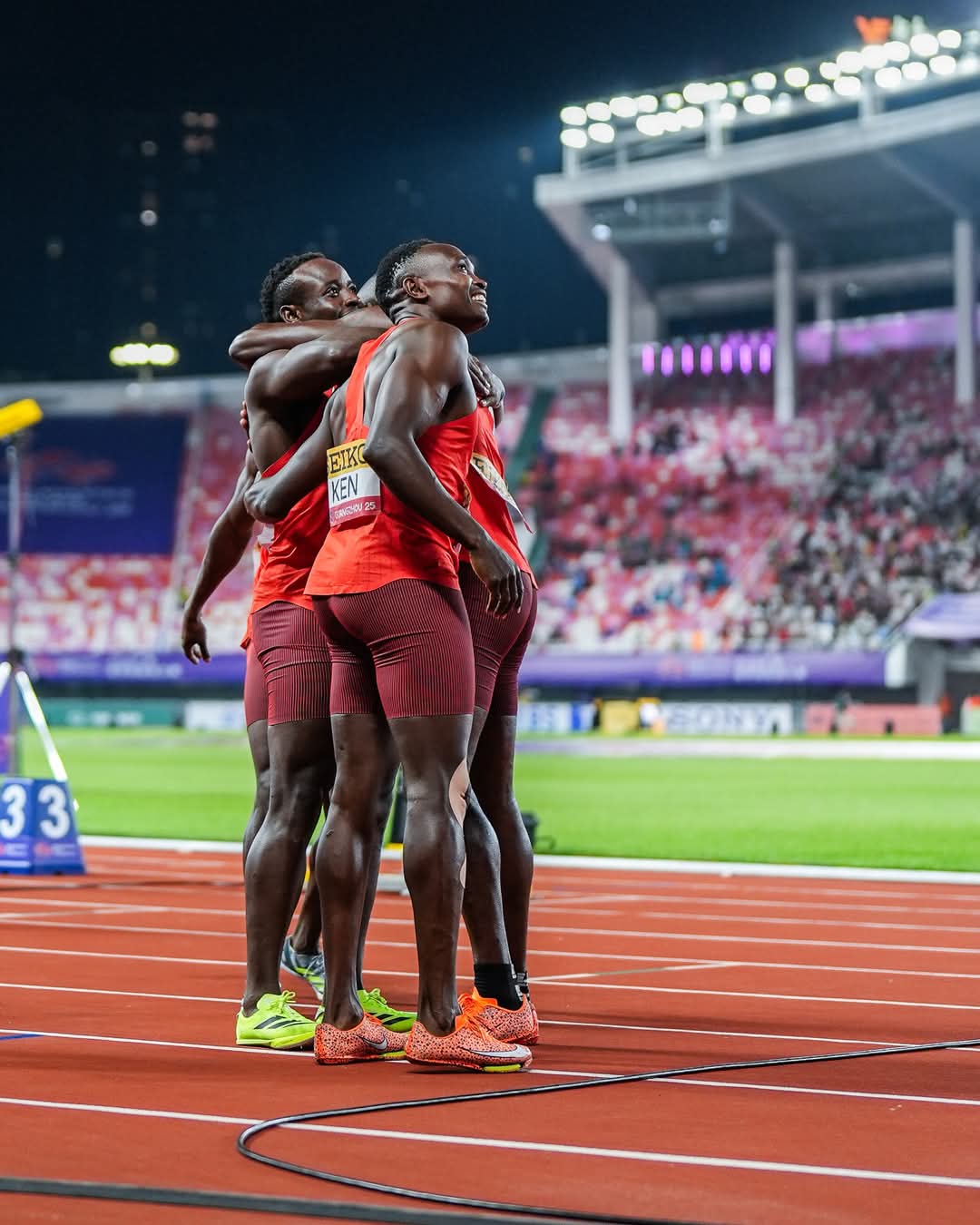 The men's 4x100m team at the World Relay Championships