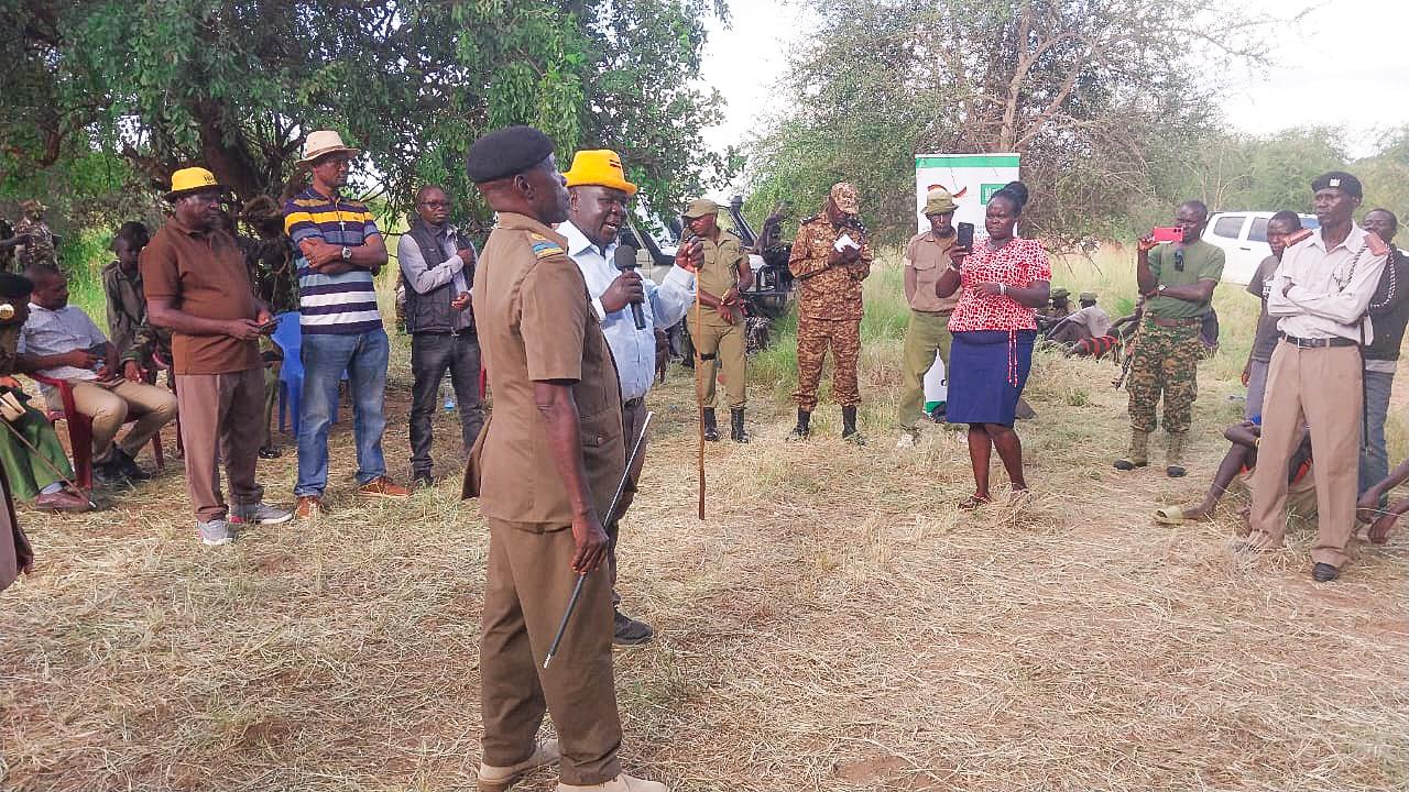 Kenyan police returns livestock stolen in Uganda