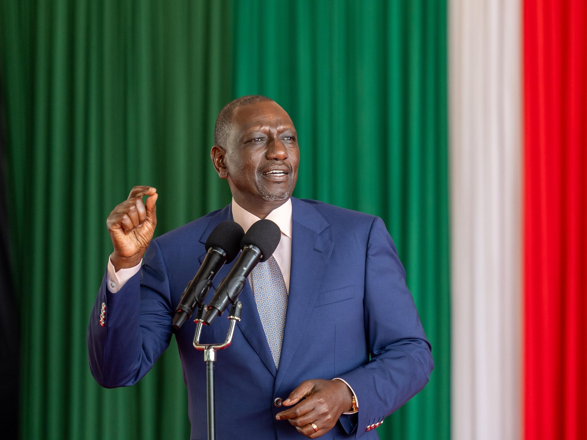 Let's unite in finding solutions to unemployment, Ruto urges clergy