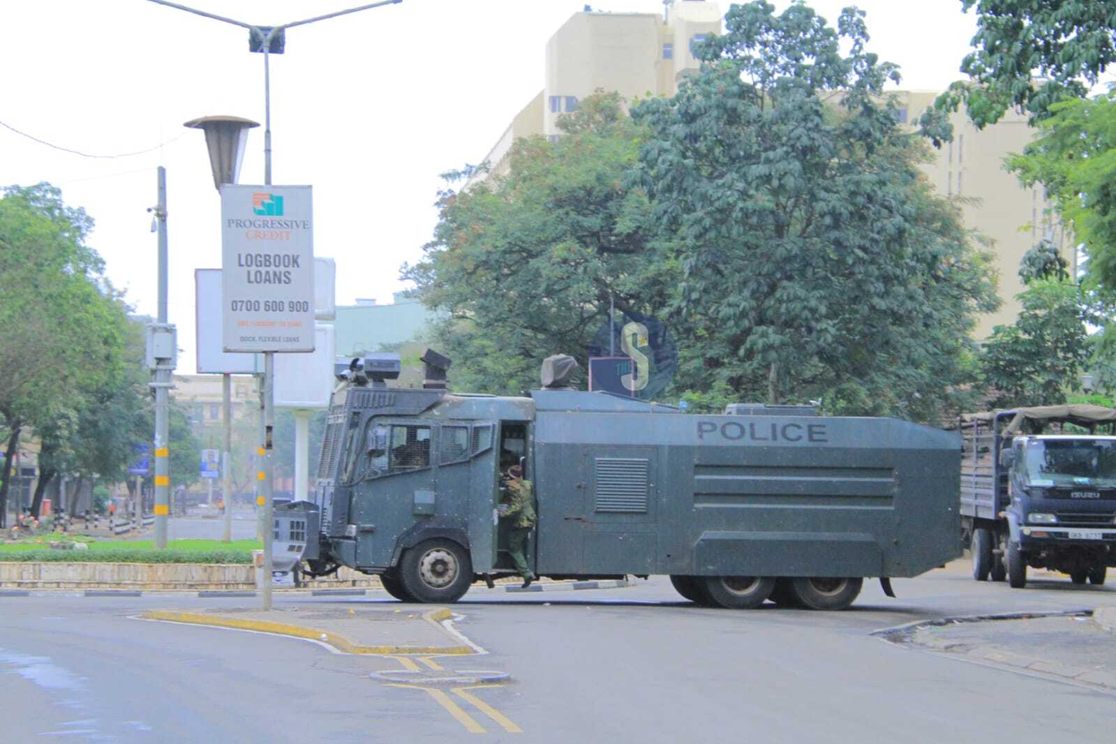 [PHOTOS] Scenes in CBD as Kenyans are denied access