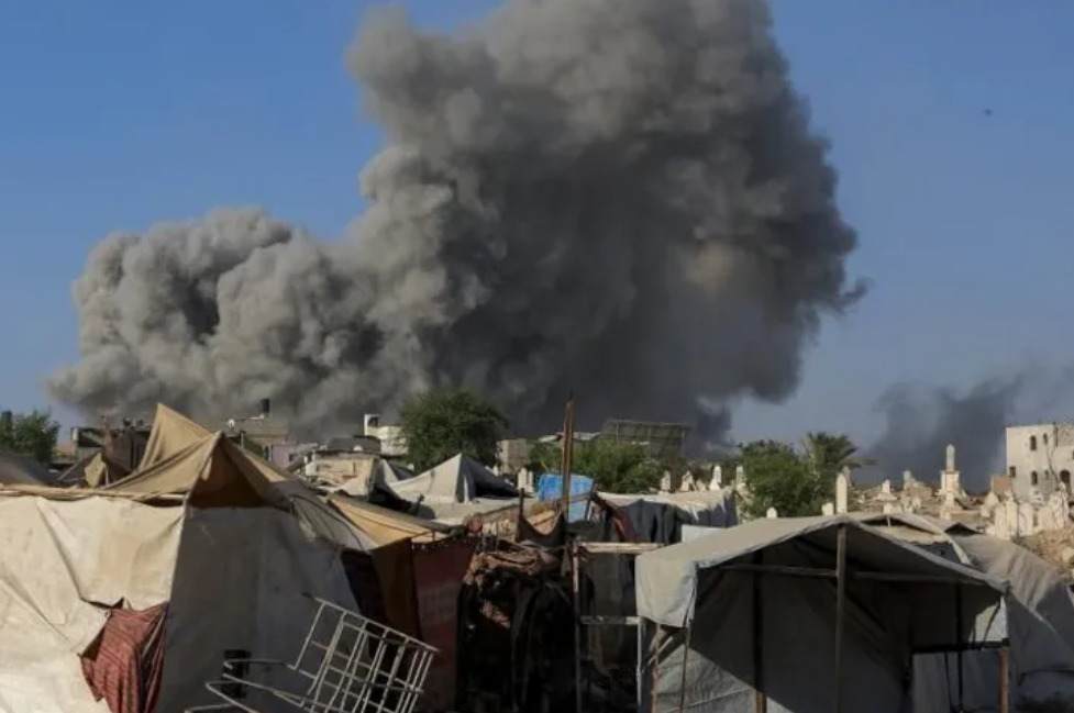 Israel pounds Gaza City in preparation for planned offensive