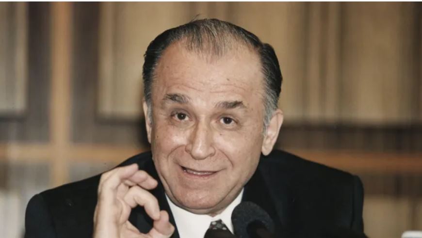 Former Romanian President Iliescu dies aged 95