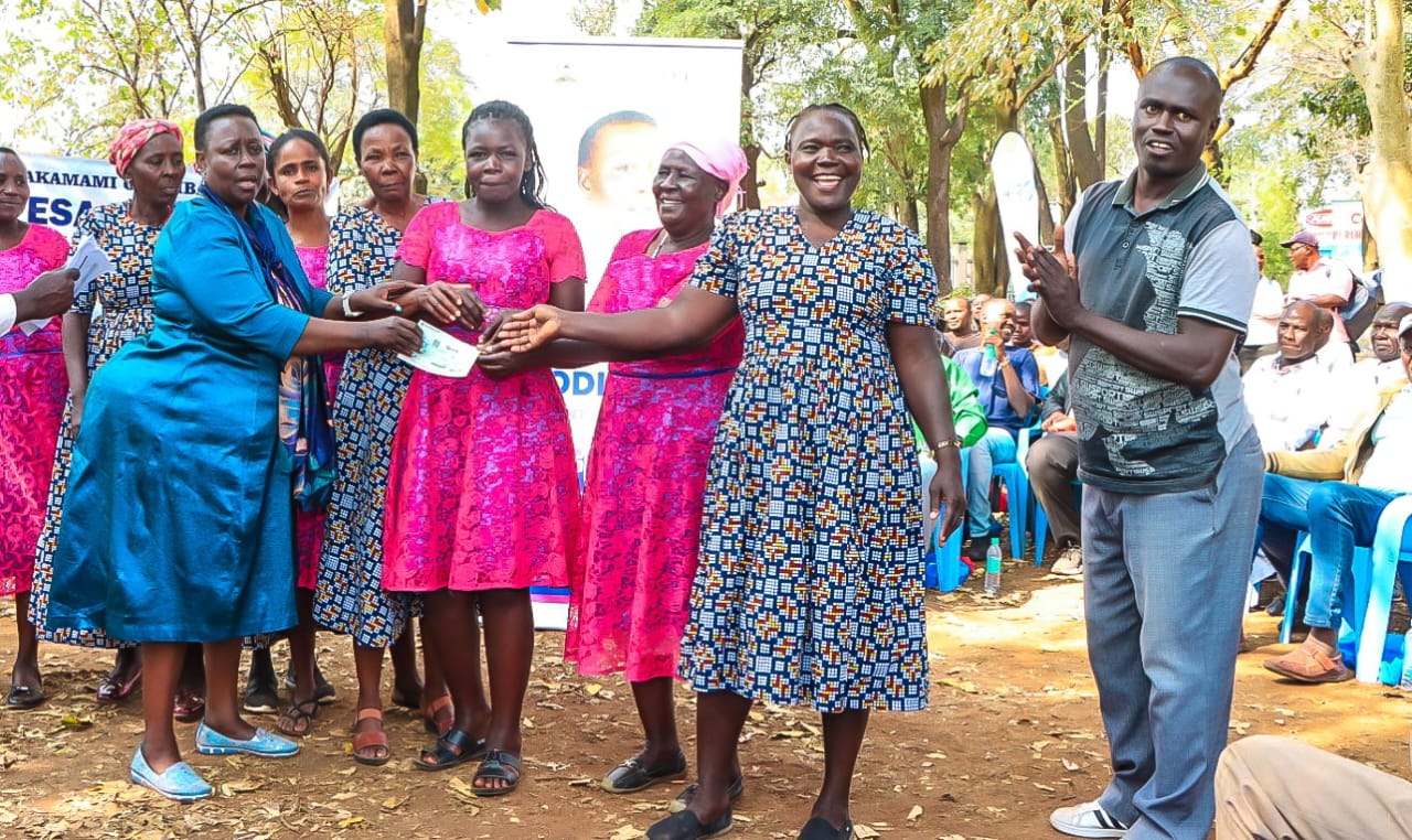 Ruth Odinga disburses over Sh1 million to 27 groups