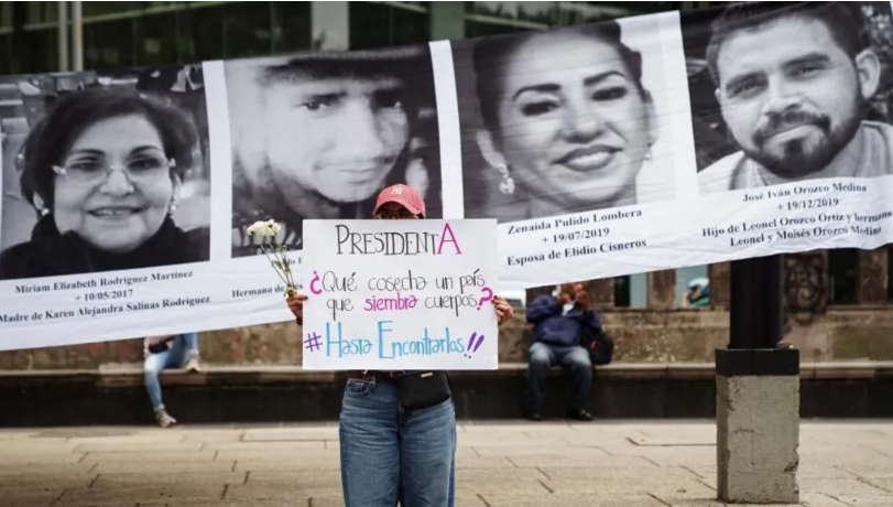 Thousands demonstrate across Mexico for the 130,000 missing