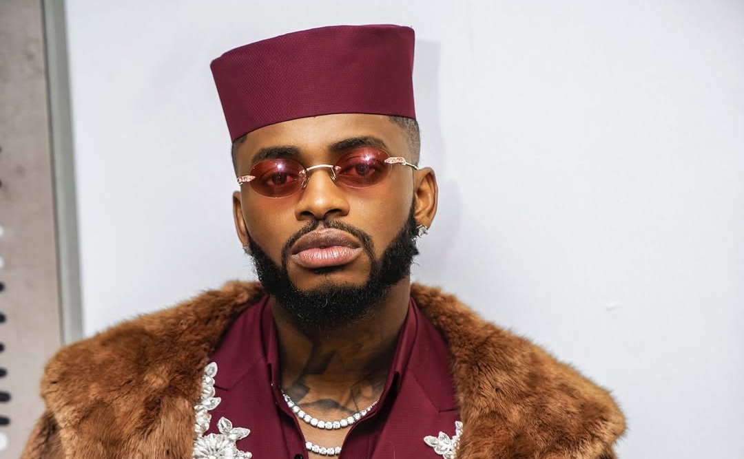 “Some Aren't Mine” — Diamond Makes Candid Confession