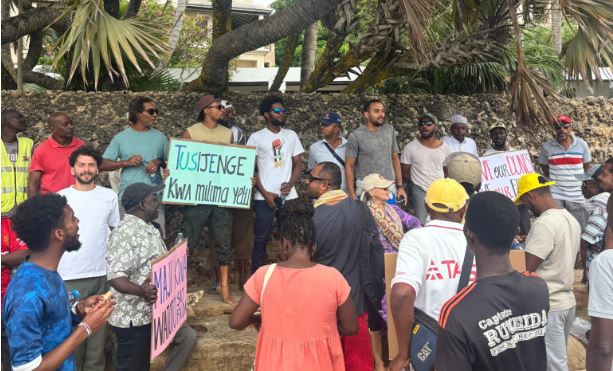 Lamu youth petition IG Kanja over destruction of Shela Water Catchment