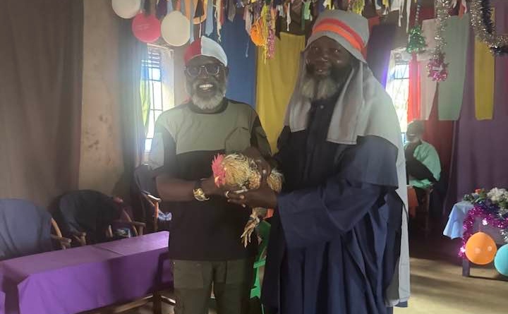 Why Yesu wa Tongaren Gave Wajackoyah a Cockerel