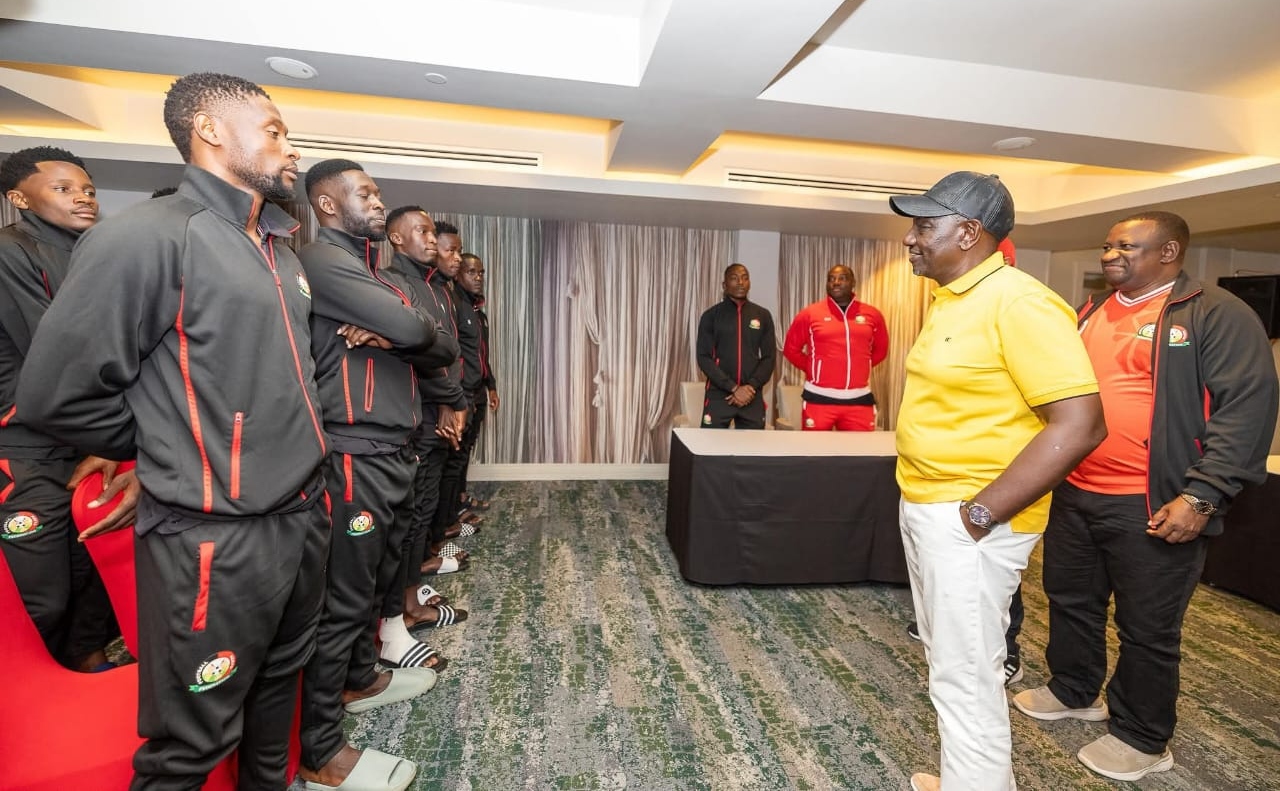 Ruto's KSh 600 Million Football Offer Divides Kenyans