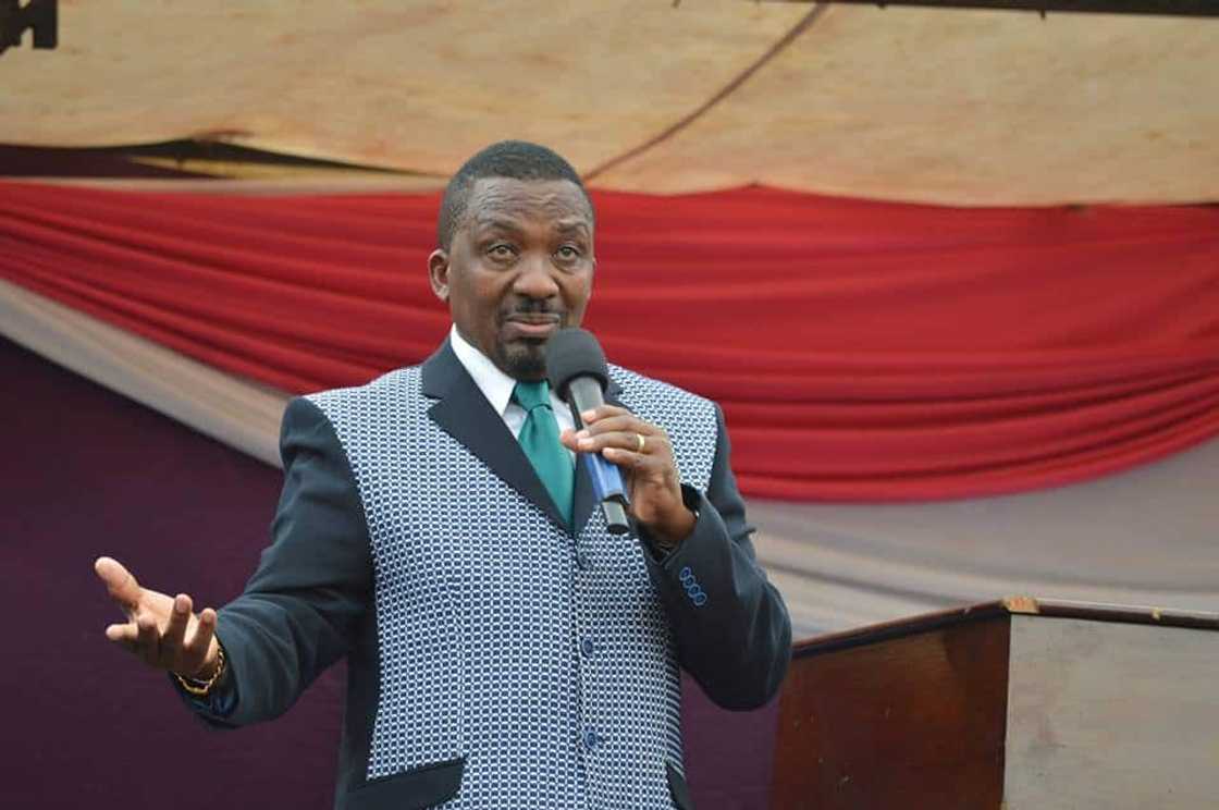 Ng’ang’a Shares 1st Ever Car, Leaves Kenyans in Stitches