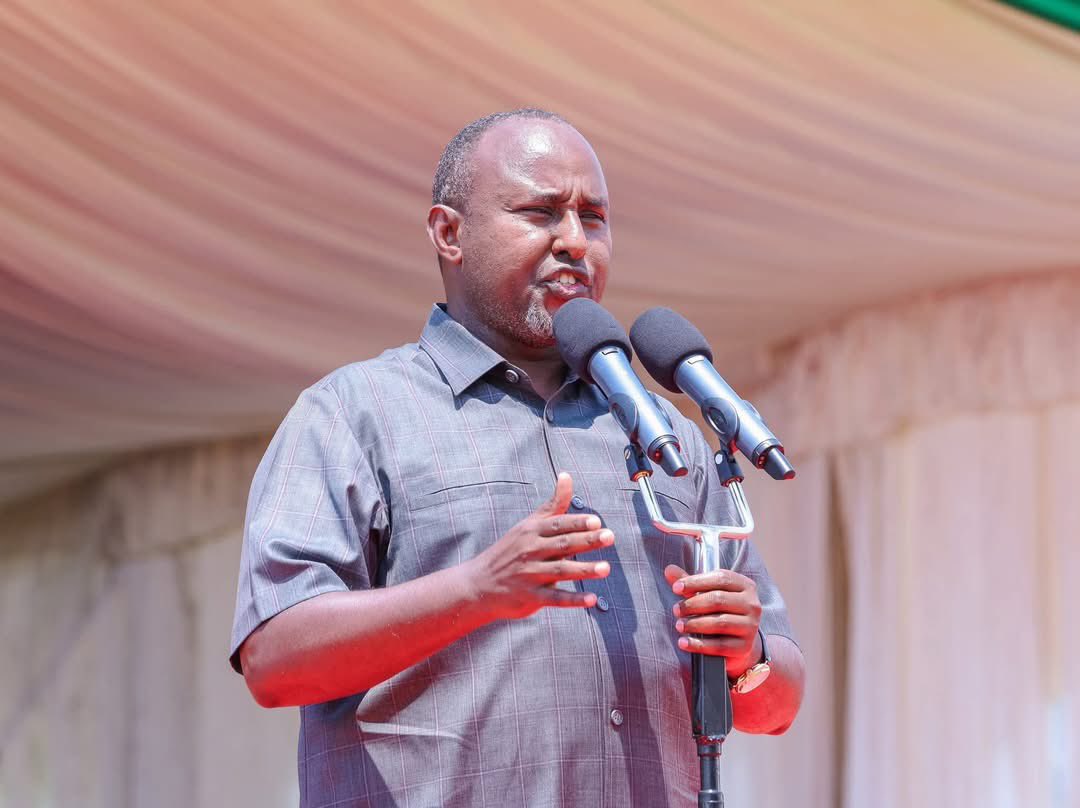 Junet cracks up mourners as he jokes about exes