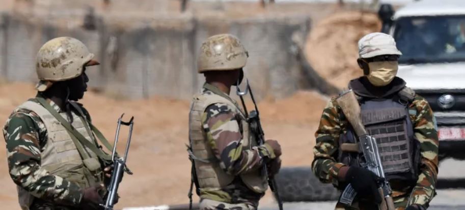 Gunmen kill 22 after shooting at baptism in Niger