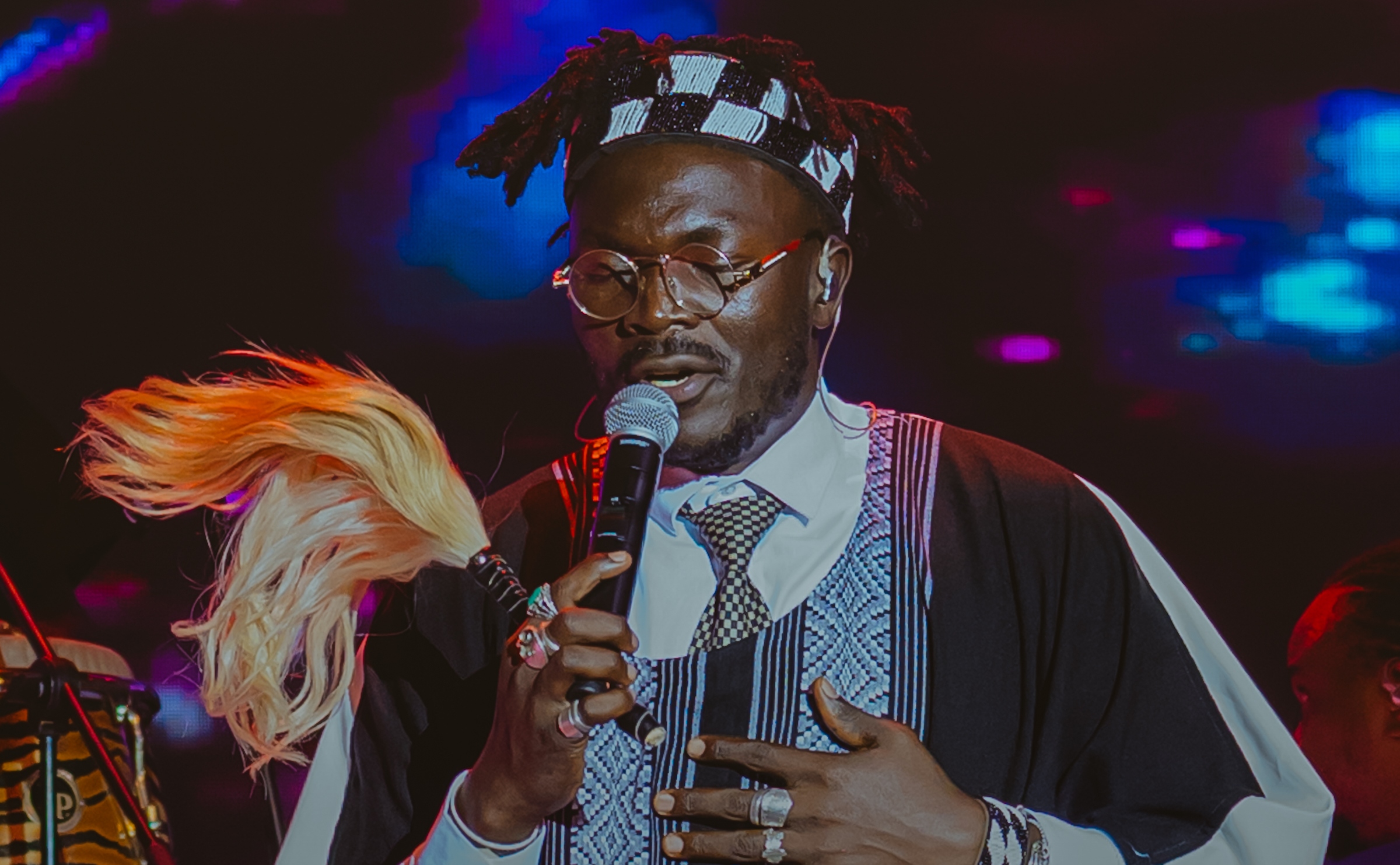 Coster Ojwang's Caftan Outfit Steals the Show at Kenny G Event