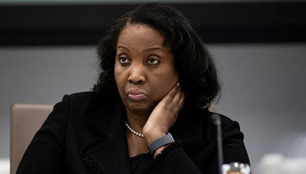 Judge temporarily blocks Trump from firing Fed Governor