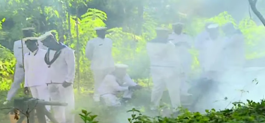 Raila accorded 17-gun salute and last post