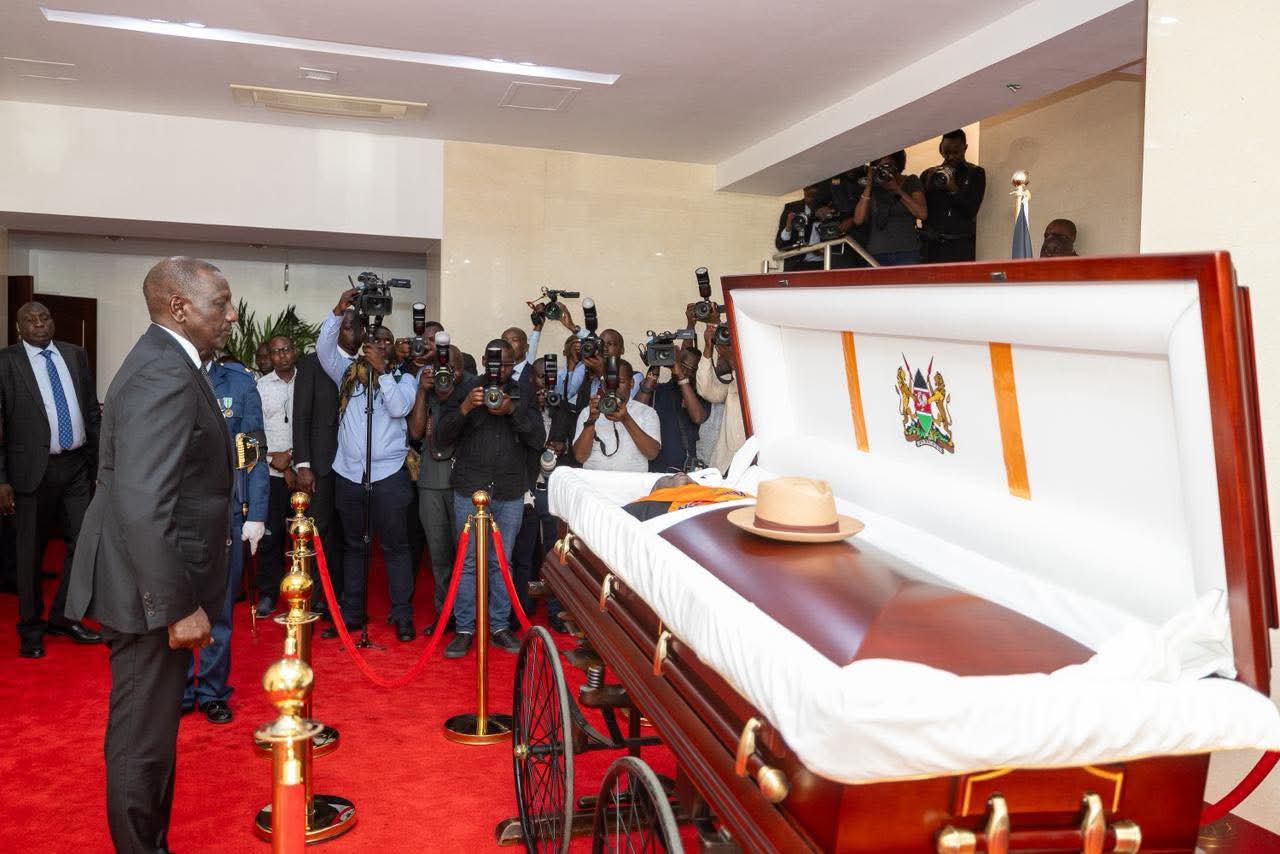MPs pay glowing tribute to Raila in emotional session