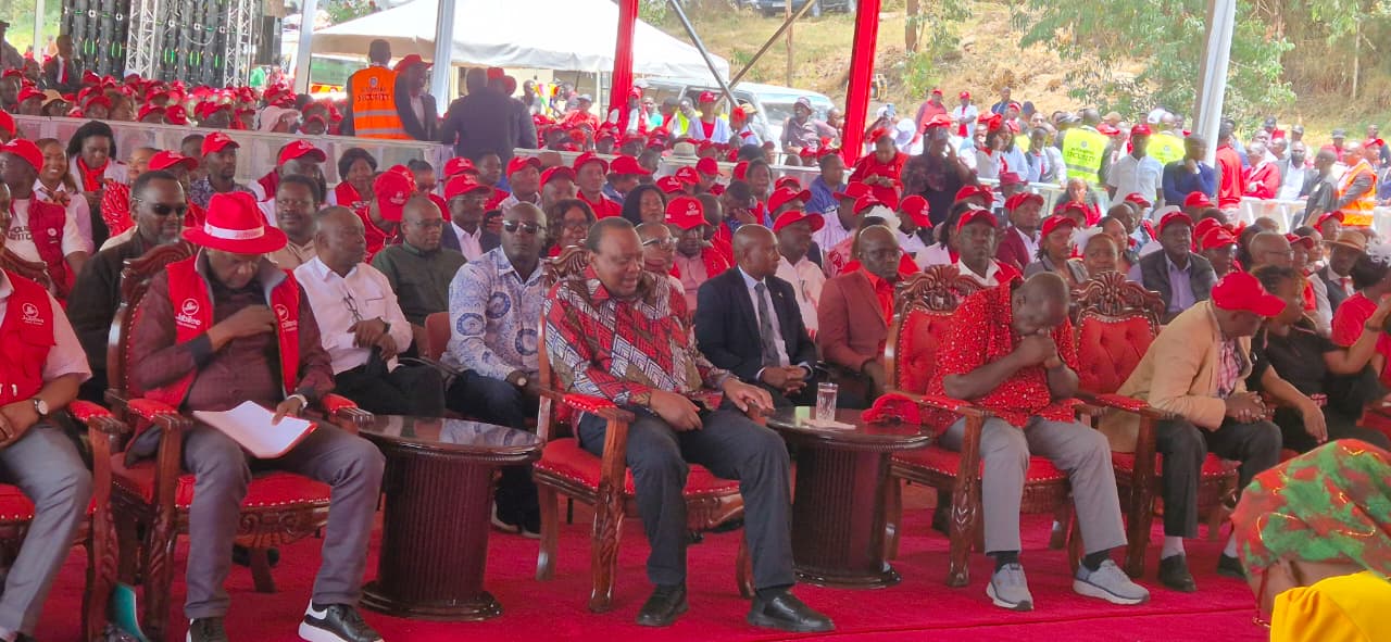 Big war rocks Uhuru, Gachagua wings