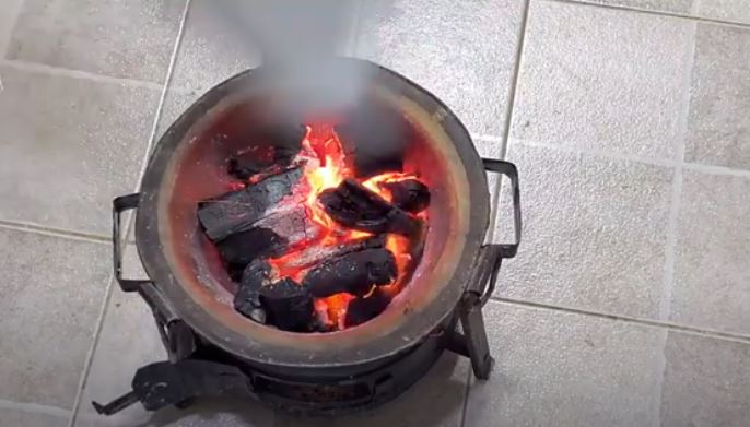 Cop dies after poisoning from burning jiko