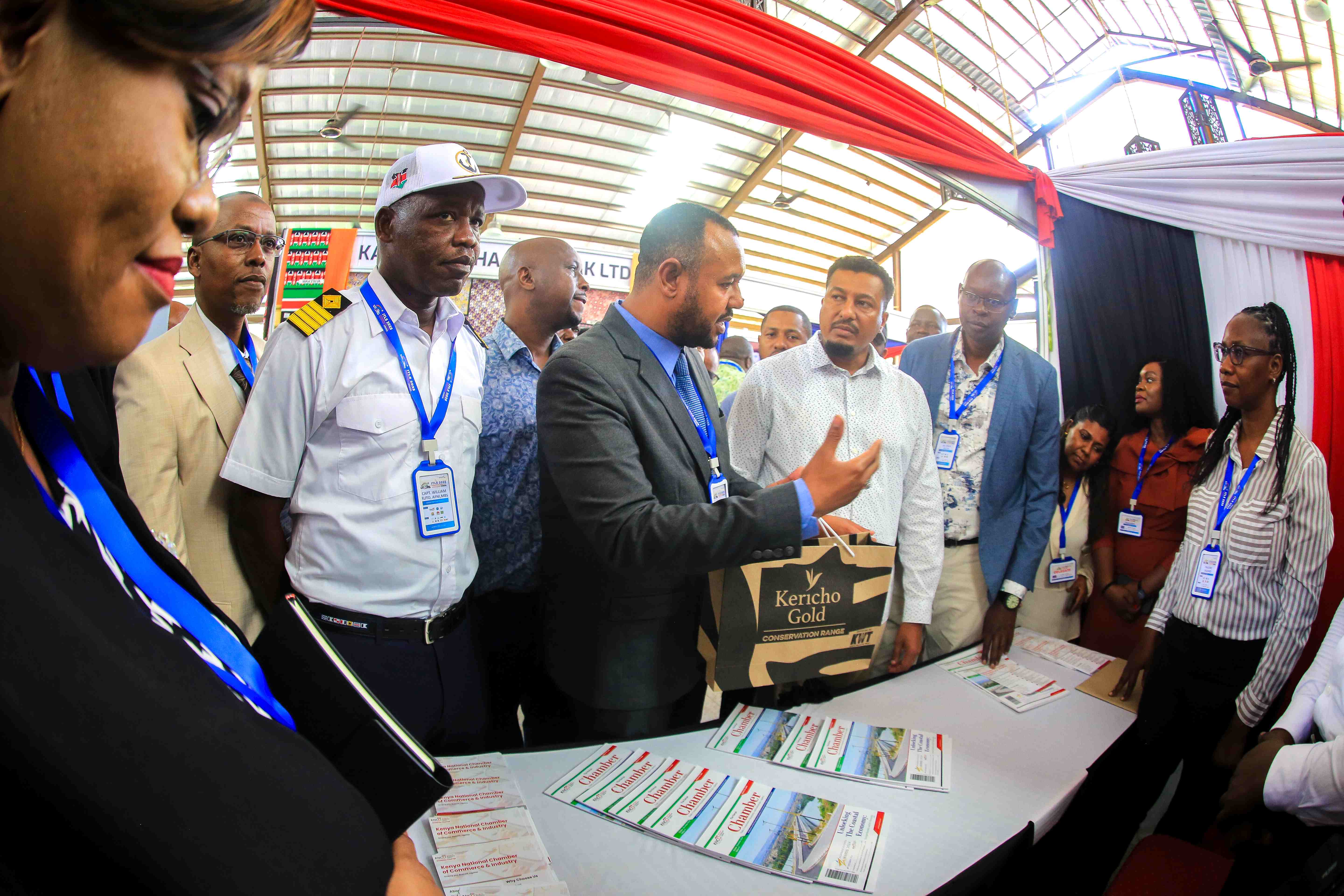 Human touch must remain in trade and logistics, summit told