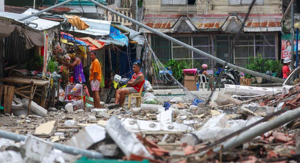 At least 69 killed in huge Philippines quake