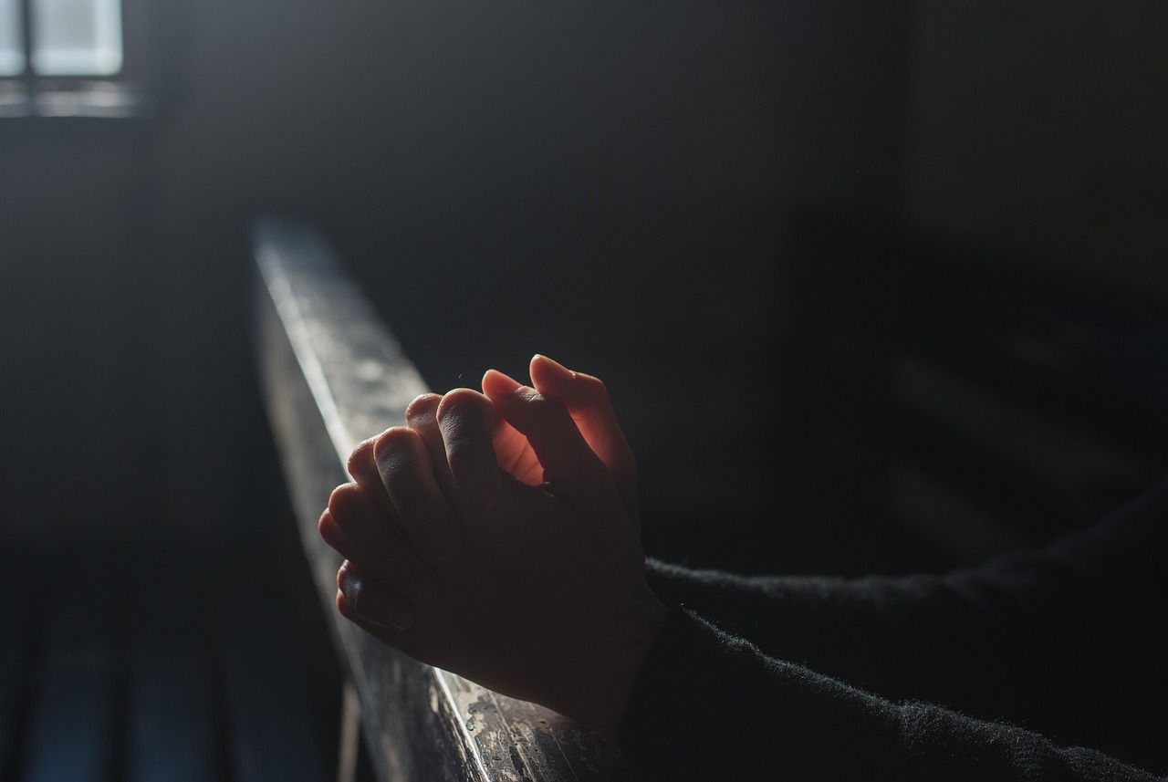STORYTIME WITH KARZ: Holy fire and silent nights after love dies on the pulpit