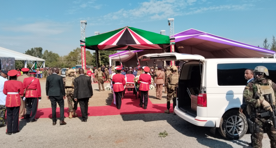 Thousands throng Bondo to bid farewell to Odinga
